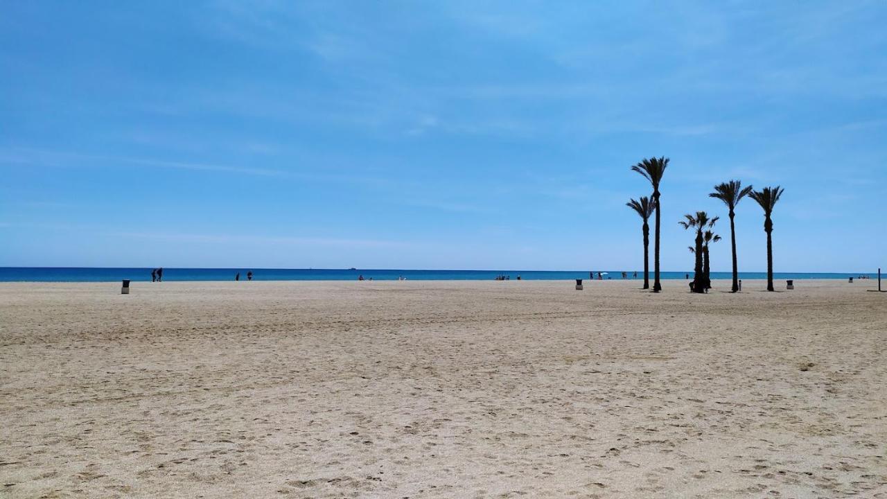 Coqueto Apartamento Con Terraza En La Playa Рокетас-де-Мар Экстерьер фото